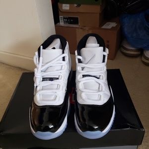 Jordan Concord retro 11s size 10 brand new